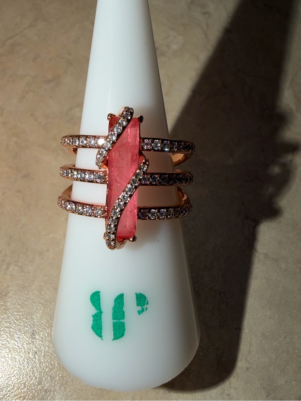Bomb Party Size 7 Ring-Lattice Luxe Rose Quartz on Rose Gold RG52104